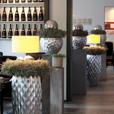Hotel Zum Wolf Рьотген Екстериор снимка